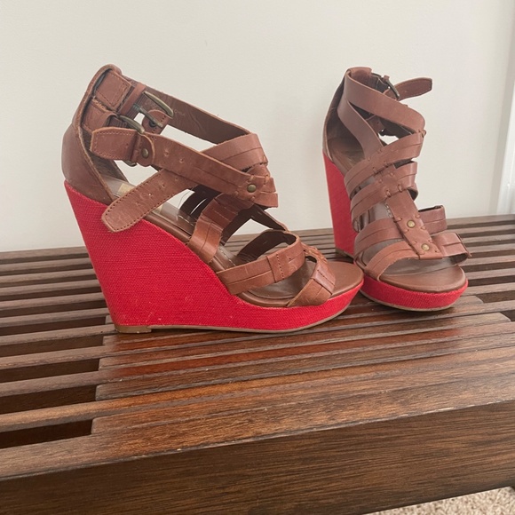 DV by Dolce Vita Shoes - Dolce Vita Brown Leather Platform Sandal Red Size 7.5